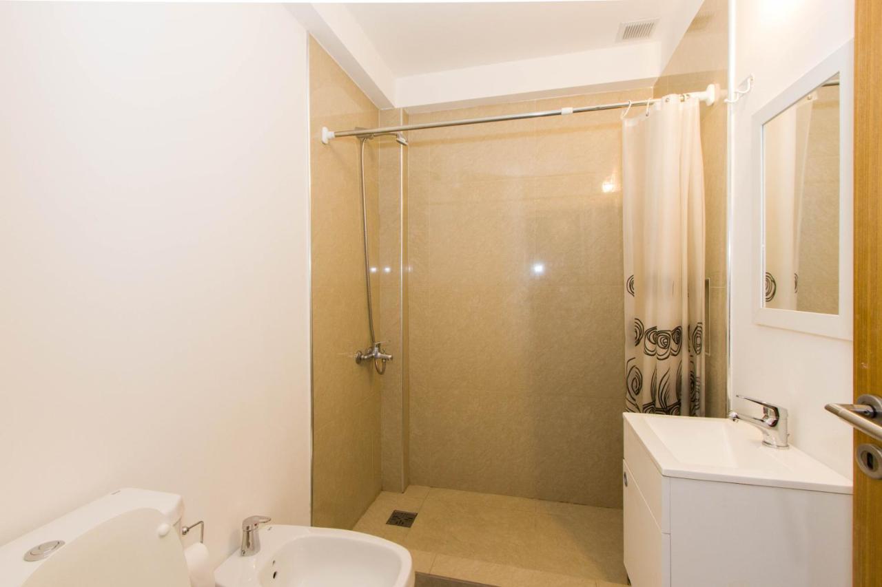 Marinas Tower Apartment Ушуая Екстериор снимка